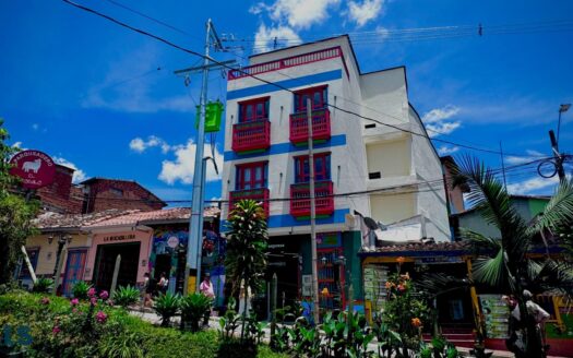 Guatapé Town Center 1-Bedroom Apartment with Lake Views – MLS 256478